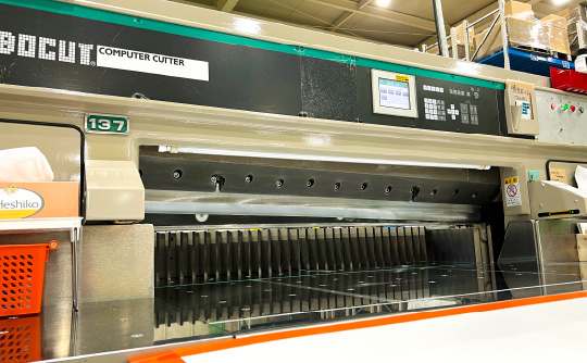 断裁・カッター機